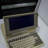 Античен лаптоп Toshiba T1200 1987; 35 годишен !, снимка 3 - Лаптопи за дома - 38118058