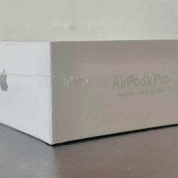 Apple Airpods pro 2 , снимка 2 - Bluetooth слушалки - 44603567
