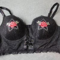 Intimissimi Lingerie 80C луксозен черен дантелен сутиен, снимка 1 - Бельо - 42831935