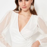 Дамска къса бяла рокля Trendyol, снимка 2 - Рокли - 16310617