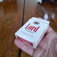 Стара кутия от цигари Lord, снимка 2 - Колекции - 42204188