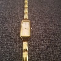 Уникален дамски часовник, снимка 1 - Други ценни предмети - 37545617