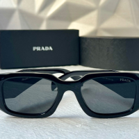 PR дамски слънчеви очила правоъгълни, снимка 2 - Слънчеви и диоптрични очила - 44587333