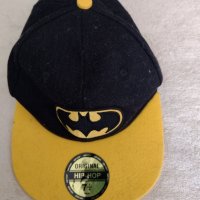 Шапка Batman, Черен/Жълт, 58 CM Standard, снимка 1 - Шапки, шалове и ръкавици - 37116591