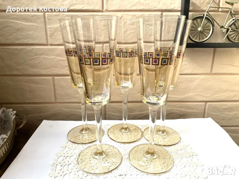 Красиви високи стъклени чаши от Англия, 5 бр, , снимка 1