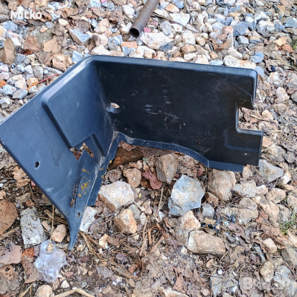 Кора В Краката Лява За Ивеко Дейли 3510 1997г / Iveco Daily 3510 1997y, снимка 1