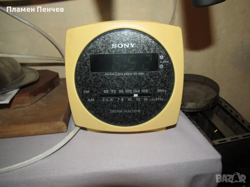 радиочасовник SONY, снимка 1