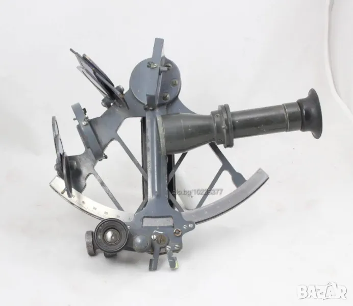 301  Корабен секстант от търговски кораб на СССР от 60-те, снимка 1