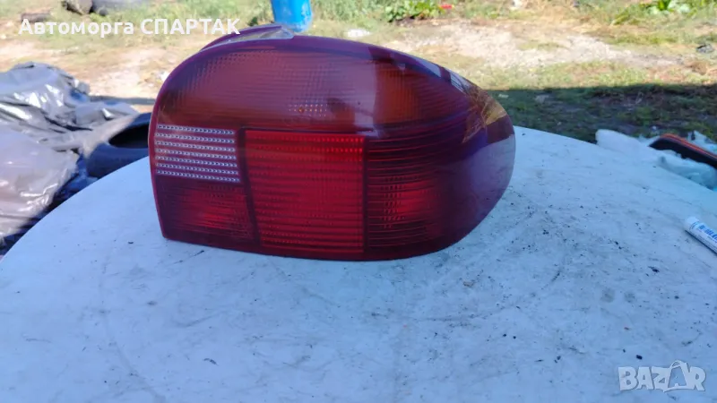 Ляв и десен стоп за Форд Мондео Хечбек, снимка 1