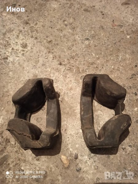 ЗИЛ НОВИ Тампони за петите на двигателя към шасито , снимка 1