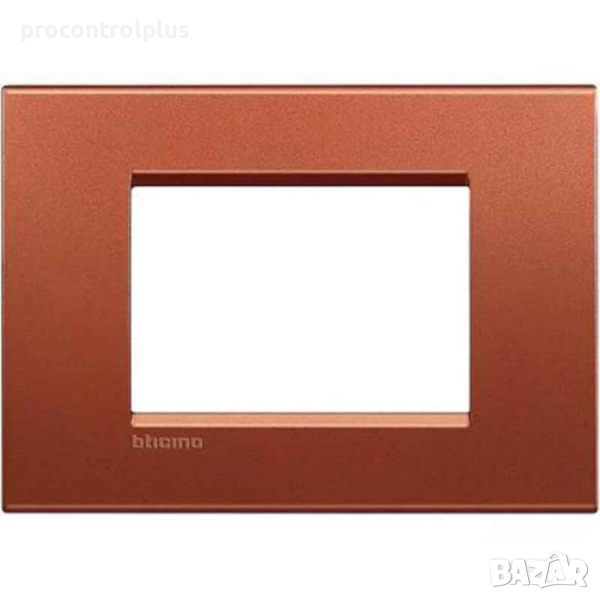 Продавам Рамка 3М Square Brick (RK) bticino Livinglight, снимка 1