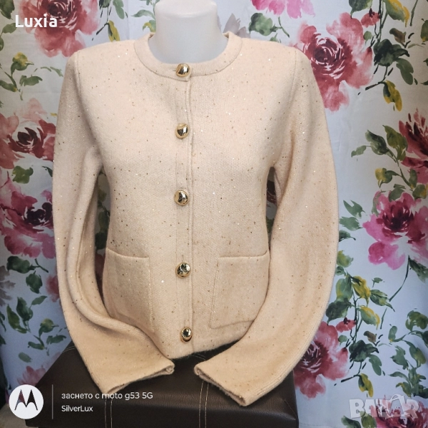 Дамска жилетка тип Шанел , снимка 1