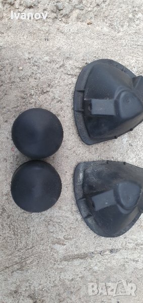 Задни гумени капачки за задни амортисьори бмв е32 е34 Sound insulating shock absorber 51481969748, снимка 1
