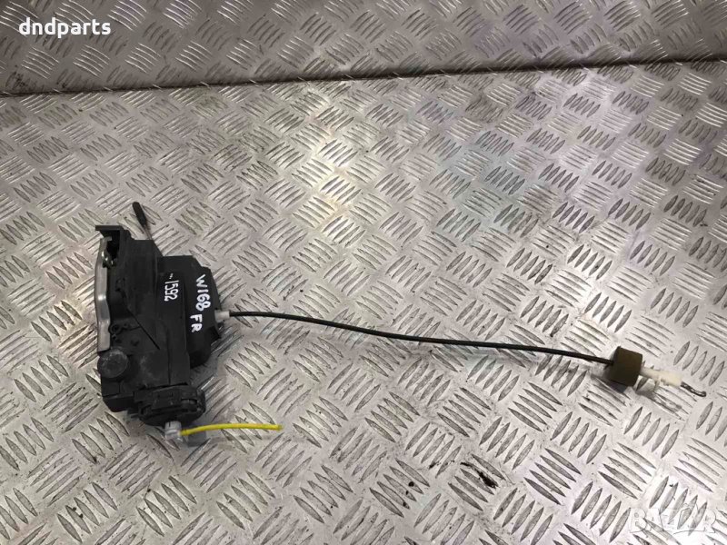 Предна дясна брава Mercedes,A-Class,W168,2001г., снимка 1