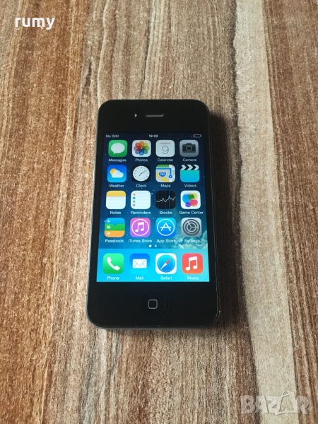 Продавам iPhone 4, снимка 1