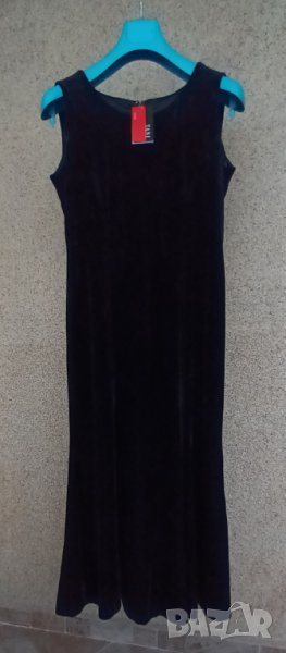 Черна официална кадифена рокля., снимка 1