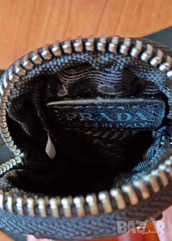 PRADA нова оригинална!, снимка 6 - Чанти - 51391890