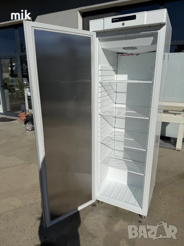 Професионален хладилник Gram - Налични бройки, снимка 2 - Хладилници - 52522630