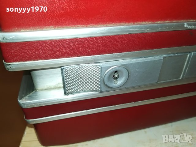 ЧЕРВЕН МАРКОВ РЕТРО КУФАР 2605231113M, снимка 6 - Колекции - 40829226