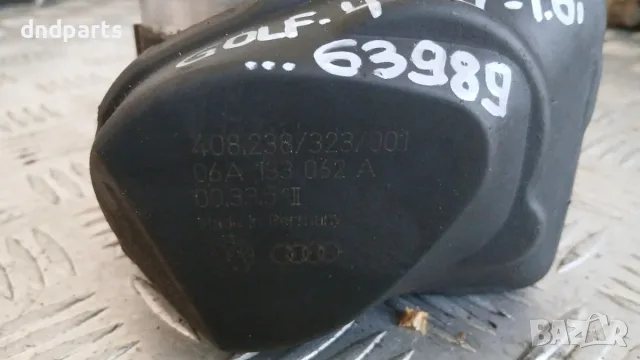Дроселова клапа VW Golf 4 1.6i 2000 06A133062A Volkswagen Golf IV (1998-2004), снимка 2 - Части - 55983774