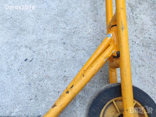 Стари тротинетки, снимка 4 - Антикварни и старинни предмети - 33760471