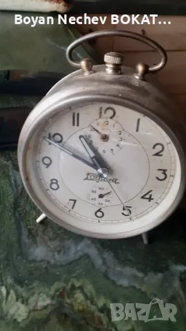 РЕТРО ЧАСОВНИК "РОДИНА ", снимка 2 - Антикварни и старинни предмети - 49604638