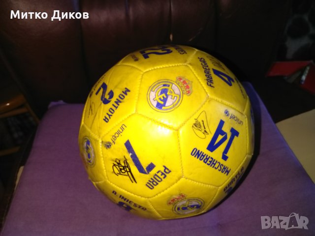 Топка подписана принт Барселона сезон 2013-14, снимка 2 - Футбол - 31904595