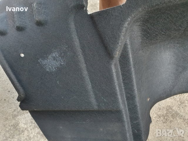 кори за багажник бмв е36 седан кора над резервната гума  лайсна странични кори капаци стопове , снимка 10 - Части - 42106272
