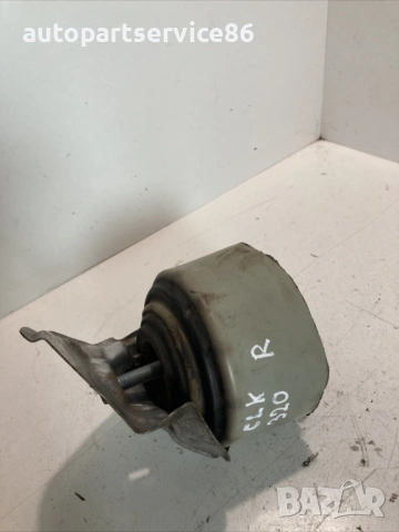 Тампон/стойка за двигател предна дясна страна за Mercedes Clk W209 320 Бензин (2005)