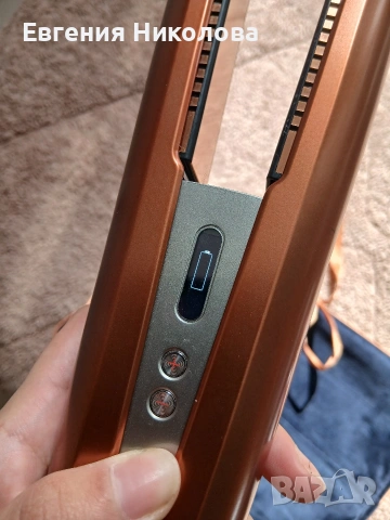 Оригинална преса за коса Dyson, снимка 4 - Козметични уреди - 53913448