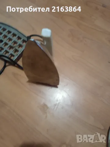 стара българска ютия 1969 г, снимка 3 - Антикварни и старинни предмети - 47394007