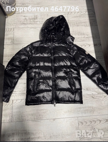 Moncler яке размер L