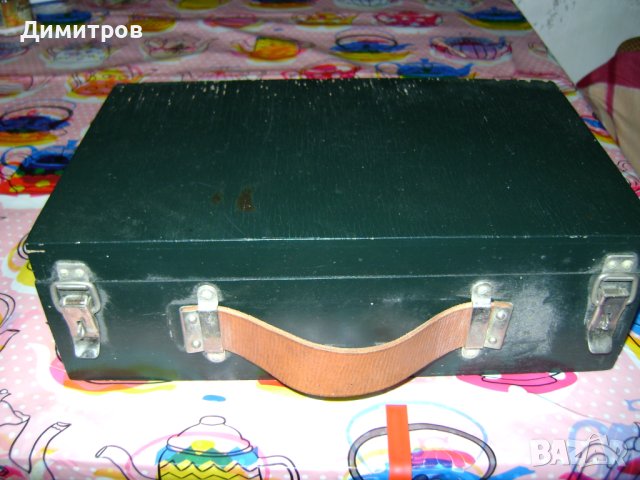 АНТИКВАРЕН! ретро  радиоремонтен комплект със 34  лампи и др части   НОВИ !!! , снимка 3 - Антикварни и старинни предмети - 44477446