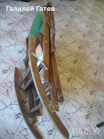 Стар Люлеещ Стол - Сгъваем, снимка 4 - Антикварни и старинни предмети - 51437131