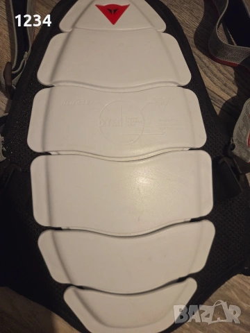 Протектор за гръб Dainaise размер Л, снимка 2 - Аксесоари и консумативи - 54096903