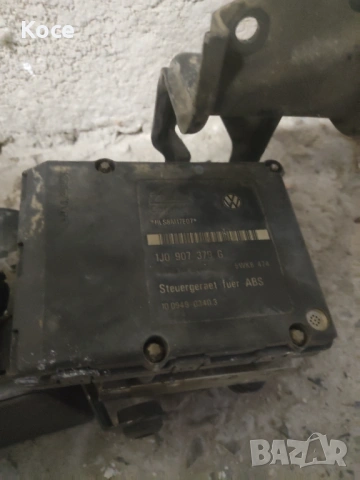 АВС спирачна помпа и модул за управление за Ауди а3 голф 4., снимка 3 - Части - 54047965