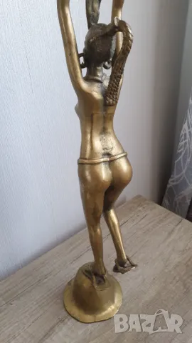 Голяма африканска бронзова пластика на жена, снимка 10 - Антикварни и старинни предмети - 47655873