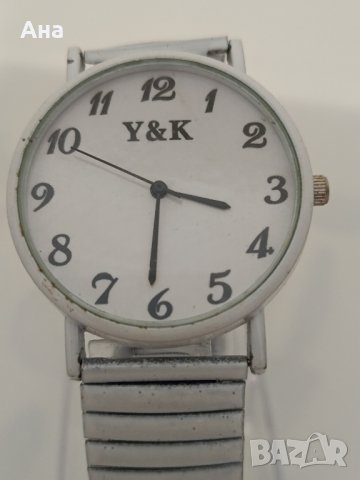 Дамски часовник тип гривна , снимка 1