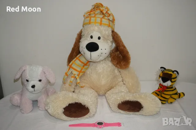 Лот от Плюшени играчки и детски часовник