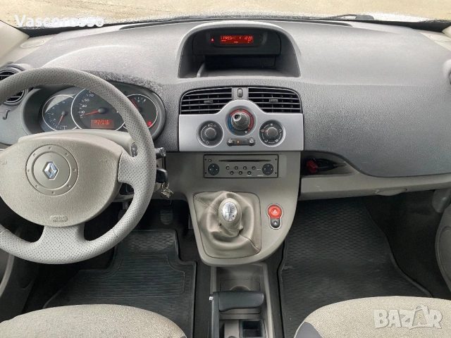 Renault kangoo 1,5 dci, снимка 9 - Автомобили и джипове - 54337326