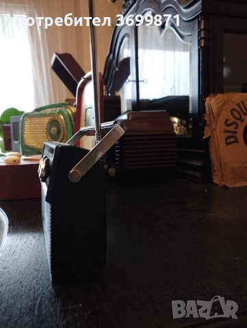 Радио транзистор Саньо., снимка 3 - Радиокасетофони, транзистори - 51933664