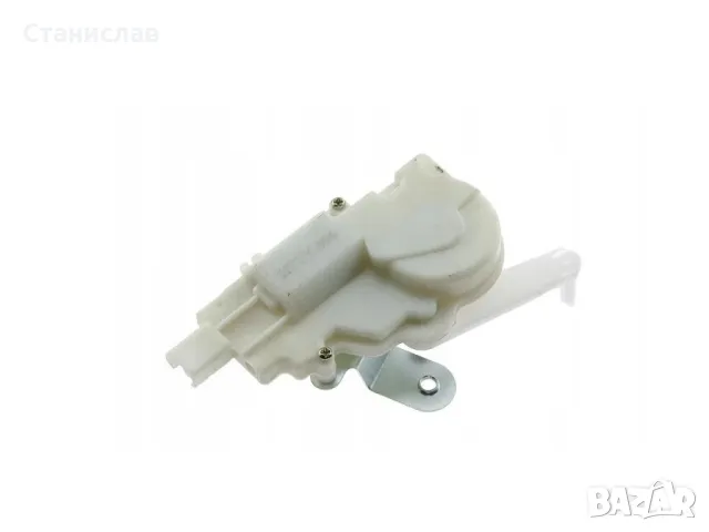 Toyota Yaris Машинка за заключване на багажник