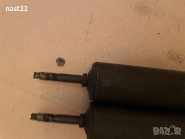 Задни амортисьори за Сузуки Витара-къса база, снимка 2 - Части - 51779964