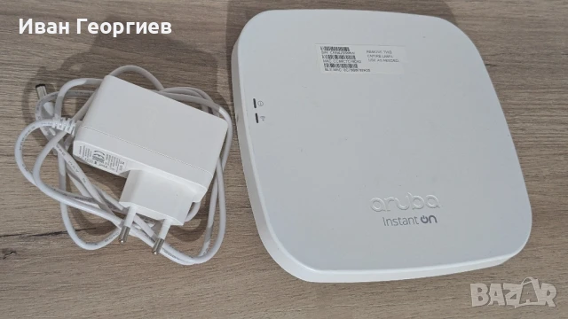 HPE Aruba Instant On AP12 