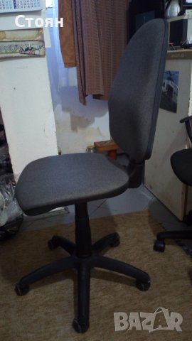 Офис стол в отлично състояние, снимка 2 - Столове - 37123085