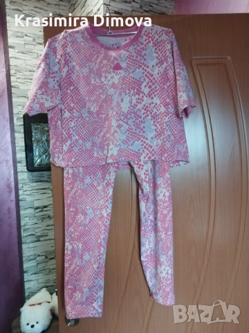 Клин с тениска на Адидас