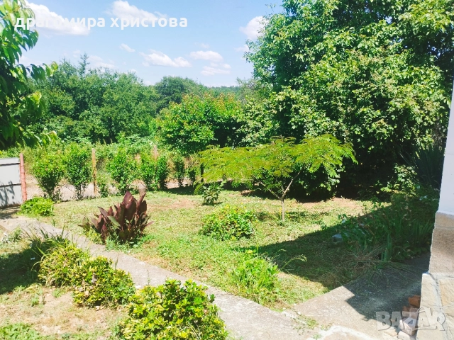 Къща с двор в с.Българи, снимка 16 - Къщи - 51869290