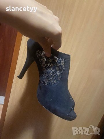 Черни токчета с отвор на пръстите, снимка 3 - Дамски обувки на ток - 42032887