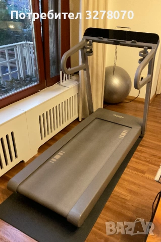 Бягаща пьтека Technogym MyRun, снимка 2 - Фитнес уреди - 54095641