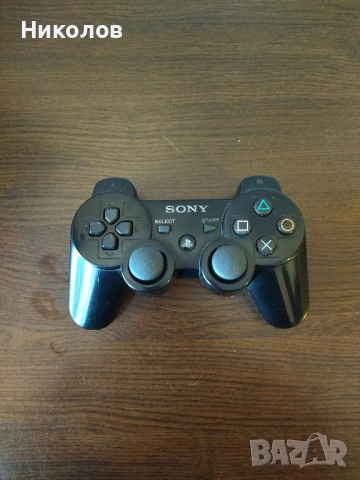 Продавам оригинален джойстик за Playstation 3 (PS3)